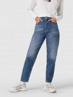 Tommy Jeans Mom Fit Jeans Mit Label-Patch - Jeans -Tommy Jeans-shop 74oj8gah656k4ji9a0okij249583gkqm85450i2j9d5k8iaa712koea26ko4qki4ago4skihah64gh29913jcdb6ckr3gc1g6dgj6dhk70r38oj170s3gp3664s3eor164s62d8