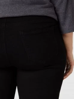 ONLY CARMAKOMA PLUS SIZE High Waist Jeans Mit Label-Patch Modell 'CARSALLY' - Schwarz 9 ONLY CARMAKOMA PLUS SIZE High Waist Jeans Mit Label-Patch Modell 'CARSALLY' - Schwarz -Tommy Jeans-shop 84sk8kij68pkehiiagol4i2c8l75aka19163ieaa8co42i26akq56dq995a4sdih9d5j2d1j8l85ajad68o62pj4cgpjcc1p70p68dhkc5im2eb4c9h64pb470s3idr16gqj4e8