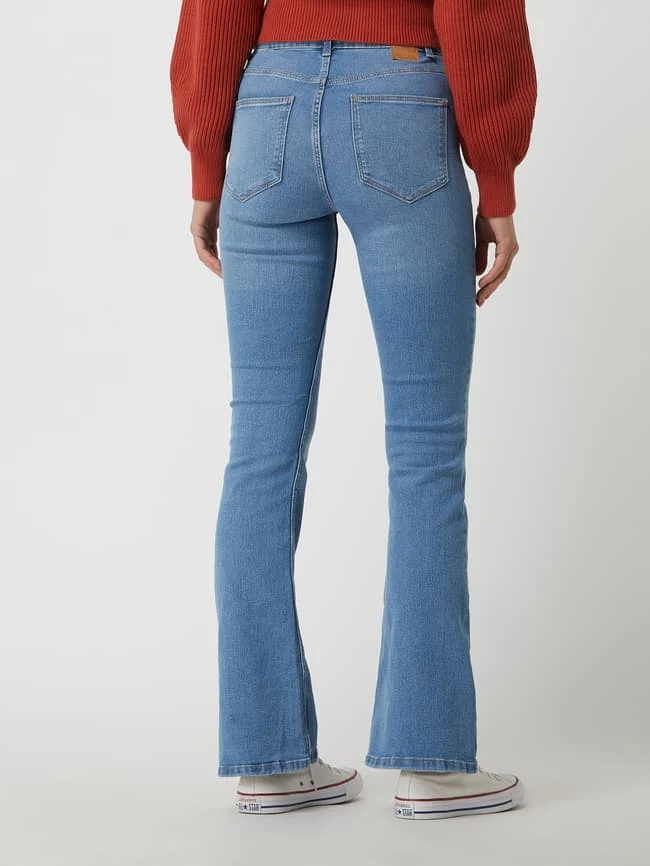 Pieces Flared Jeans Mit Stretch-Anteil Modell 'Peggy' - Blau 7 Pieces Flared Jeans Mit Stretch-Anteil Modell 'Peggy' - Blau – Bild 5