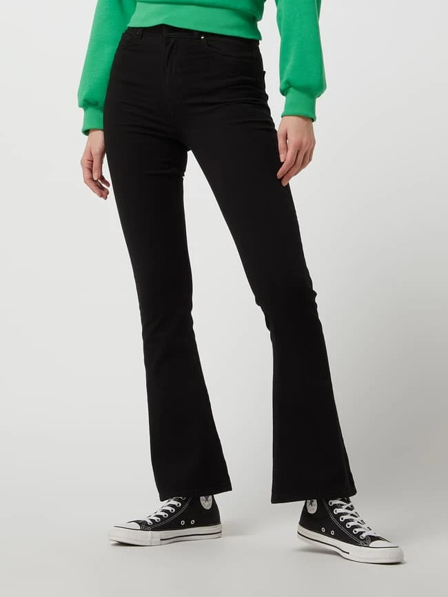 Gina Tricot Bootcut Jeans Mit Stretch-Anteil Modell 'Natasha' - Schwarz 6 Gina Tricot Bootcut Jeans Mit Stretch-Anteil Modell 'Natasha' - Schwarz – Bild 4