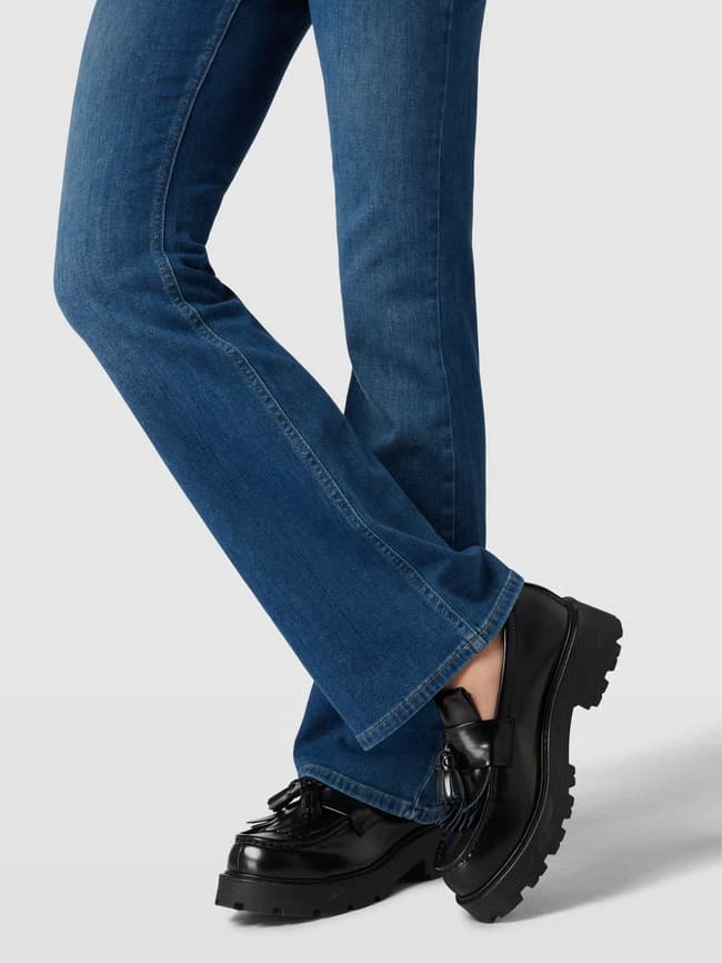 MOS MOSH Flared Jeans Mit Seitlichen Eingrifftaschen Modell 'Allli Ease' - Jeans 5 MOS MOSH Flared Jeans Mit Seitlichen Eingrifftaschen Modell 'Allli Ease' - Jeans – Bild 3