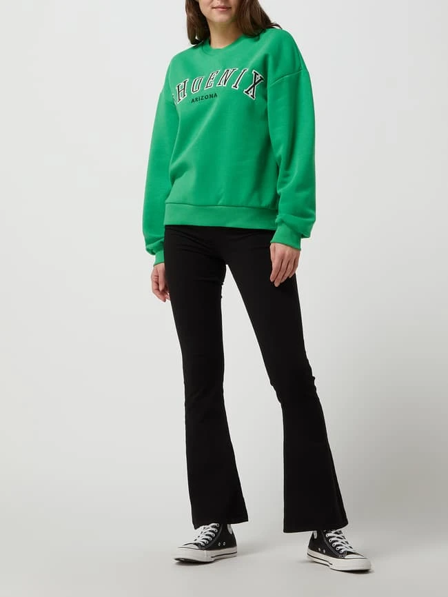 Gina Tricot Bootcut Jeans Mit Stretch-Anteil Modell 'Natasha' - Schwarz 3 Gina Tricot Bootcut Jeans Mit Stretch-Anteil Modell 'Natasha' - Schwarz