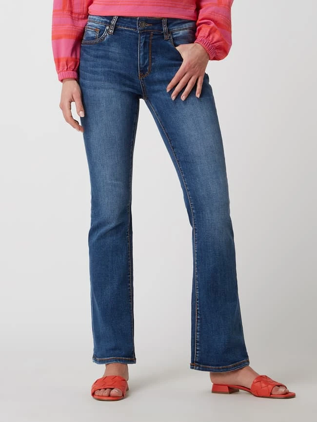 Blue Monkey Bootcut Jeans Mit Viskose-Anteil Modell 'Leah' - Blau 6 Blue Monkey Bootcut Jeans Mit Viskose-Anteil Modell 'Leah' - Blau – Bild 4